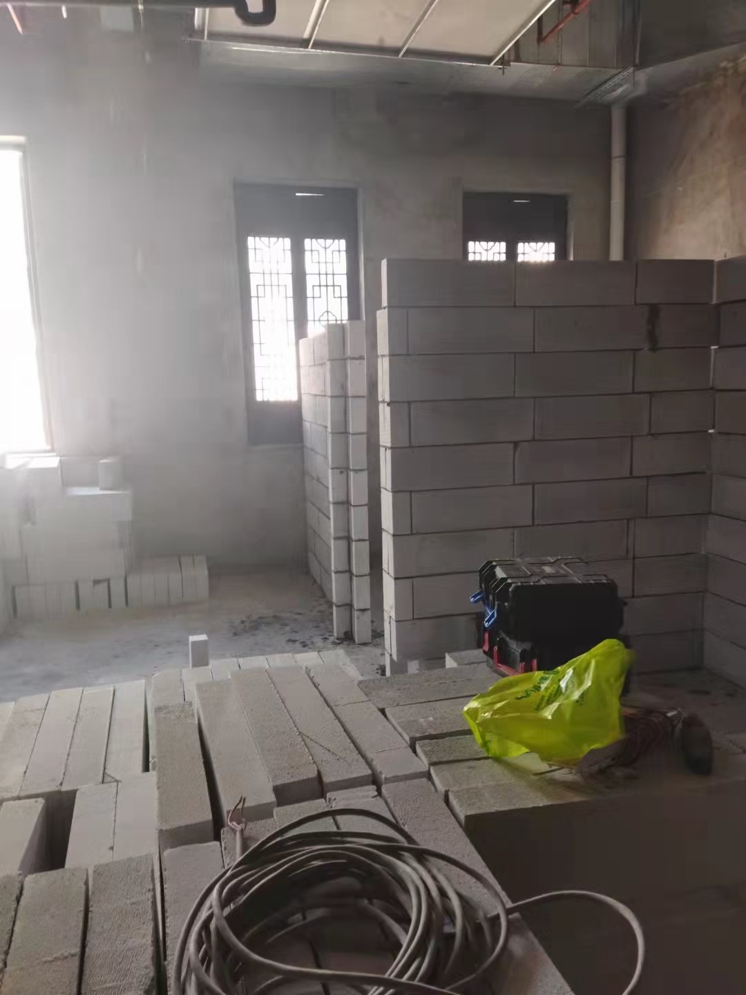 轻质砖隔墙现场效果